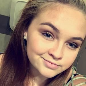 Meet your Posher, Cassie